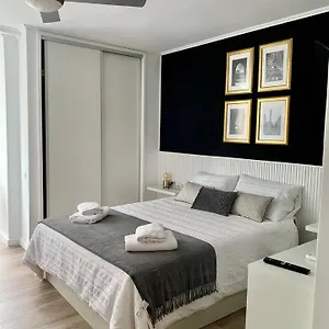 Ar - And Cozy In , Benalmádena España